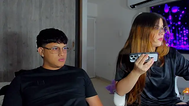 Snapshot of kittyandrick chatting on April 13, 2026, 11:10 pm kittyandrick online show from April 13, 2026, 11:10 pm