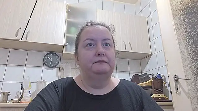 Snapshot of melissaBlessing chatting on January 18, 2025, 6:34 am melissaBlessing online show from January 18, 2025, 6:34 am