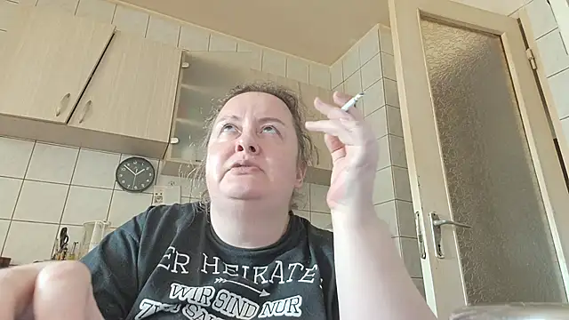 Snapshot of melissaBlessing chatting on February 11, 2025, 9:53 am melissaBlessing online show from February 11, 2025, 9:53 am