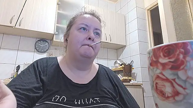 Snapshot of melissaBlessing chatting on February 15, 2025, 6:12 am melissaBlessing online show from February 15, 2025, 6:12 am