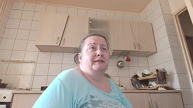 Snapshot of melissaBlessing chatting on February 20, 2025, 10:37 am melissaBlessing online show from February 20, 2025, 10:37 am