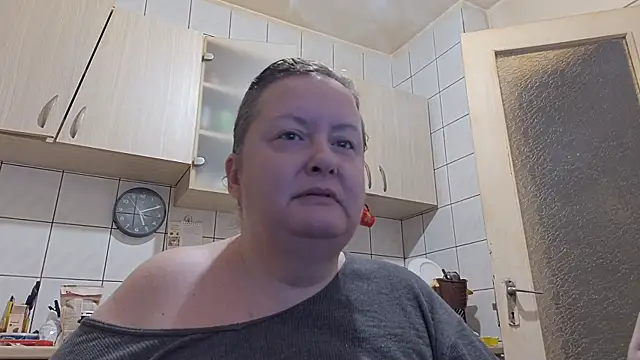 Snapshot of melissaBlessing chatting on October 4, 2025, 2:09 am melissaBlessing online show from October 4, 2025, 2:09 am