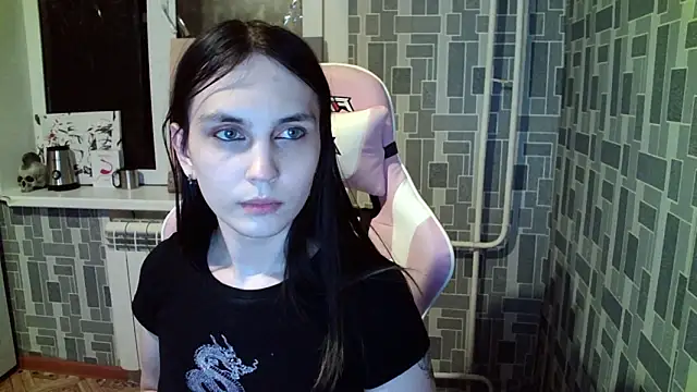 BlackHe4rts  online show from October 17, 2025, 6:54 pm