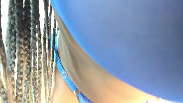  chloe adams online show from November 17, 2025, 11:49 am