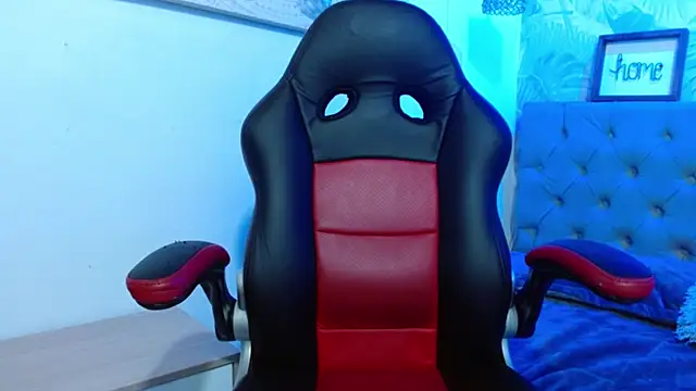 violletha online show from October 16, 2025, 12:39 pm