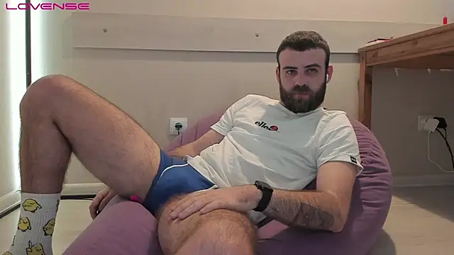 OtisRam online show from February 5, 2025, 3:52 pm