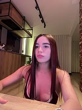 Snapshot of carolynnetrujillo chatting on October 15, 2025, 2:22 am carolynnetrujillo online show from October 15, 2025, 2:22 am