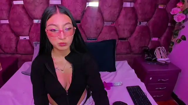 Snapshot of Katty_Queen chatting on April 9, 2026, 7:19 pm Katty Queen online show from April 9, 2026, 7:19 pm