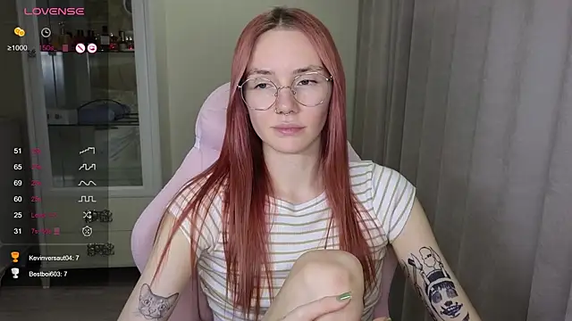 Snapshot of littlevildevil chatting on November 5, 2025, 11:10 am littlevildevil online show from November 5, 2025, 11:10 am