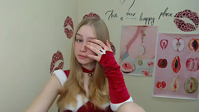 Snapshot of MademoiselleCl chatting on December 27, 2024, 10:34 am MademoiselleCl online show from December 27, 2024, 10:34 am