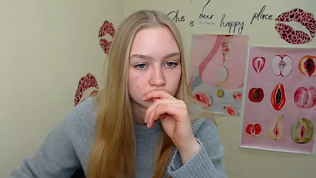 Snapshot of MademoiselleCl chatting on January 7, 2025, 1:03 pm MademoiselleCl online show from January 7, 2025, 1:03 pm