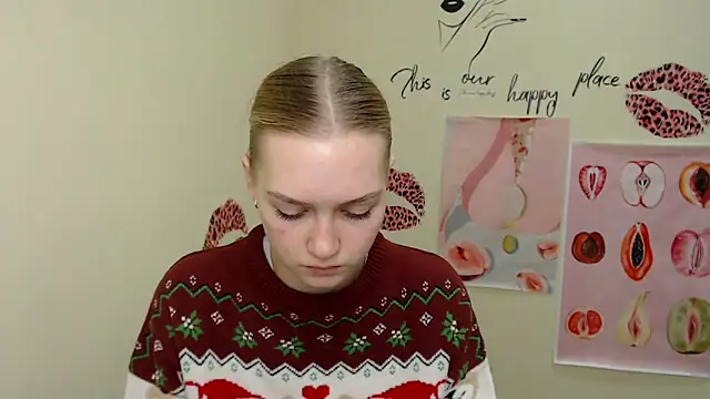 Snapshot of MademoiselleCl chatting on January 11, 2025, 12:40 pm MademoiselleCl online show from January 11, 2025, 12:40 pm