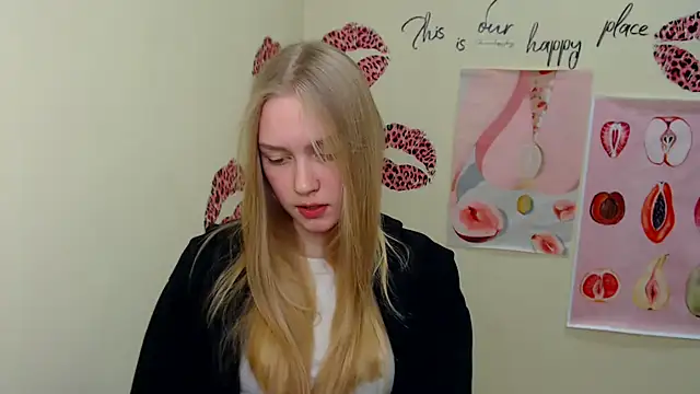 Snapshot of MademoiselleCl chatting on January 24, 2025, 4:49 pm MademoiselleCl online show from January 24, 2025, 4:49 pm