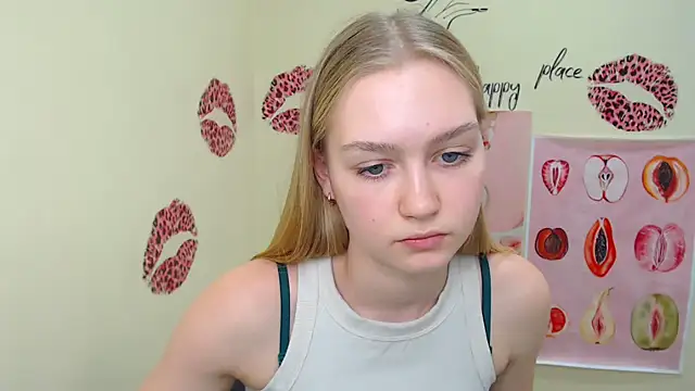 Snapshot of MademoiselleCl chatting on February 18, 2025, 10:05 am MademoiselleCl online show from February 18, 2025, 10:05 am