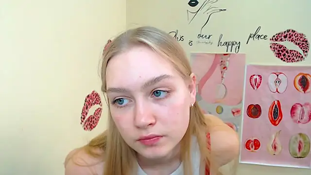 Snapshot of MademoiselleCl chatting on February 21, 2025, 1:00 pm MademoiselleCl online show from February 21, 2025, 1:00 pm