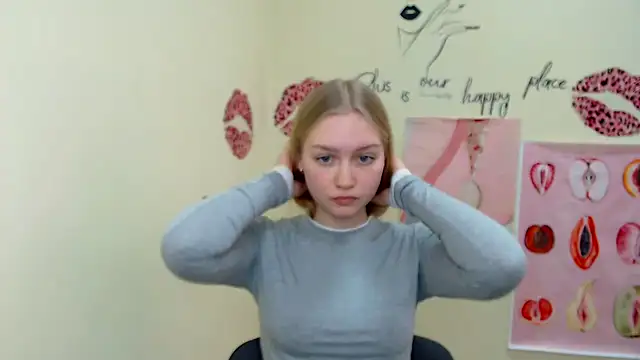 Snapshot of MademoiselleCl chatting on March 4, 2025, 10:35 am MademoiselleCl online show from March 4, 2025, 10:35 am