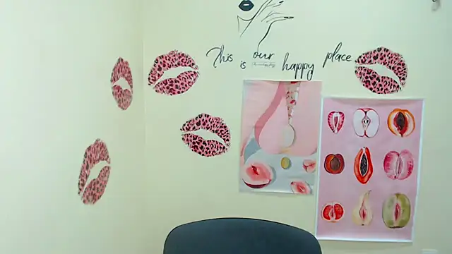 Snapshot of MademoiselleCl chatting on March 15, 2025, 7:20 am MademoiselleCl online show from March 15, 2025, 7:20 am