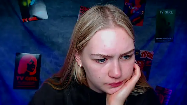 Snapshot of MademoiselleCl chatting on September 30, 2025, 6:18 am MademoiselleCl online show from September 30, 2025, 6:18 am