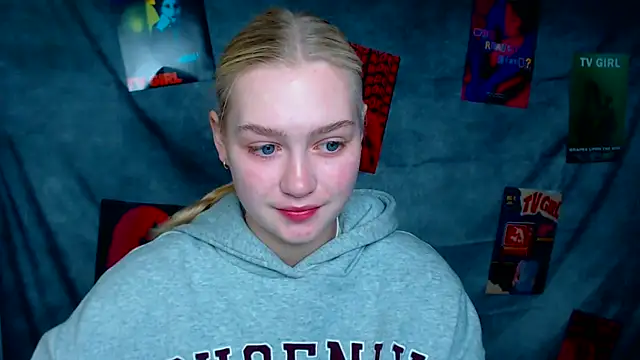 Snapshot of MademoiselleCl chatting on October 17, 2025, 6:16 am MademoiselleCl online show from October 17, 2025, 6:16 am