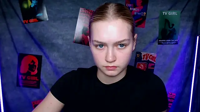 Snapshot of MademoiselleCl chatting on November 4, 2025, 1:10 pm MademoiselleCl online show from November 4, 2025, 1:10 pm