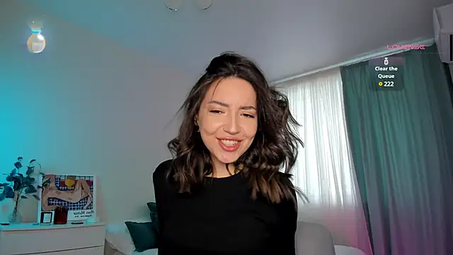 Oh My Dianee online show from February 10, 2025, 7:36 am