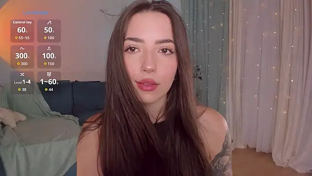 Snapshot of Oh_My_Dianee chatting on July 30, 2026, 7:18 am Oh My Dianee online show from July 30, 2026, 7:18 am