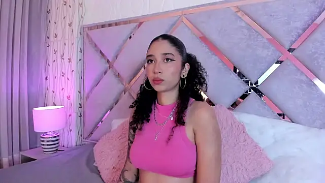  lanna jhonson  online show from February 10, 2025, 12:30 am