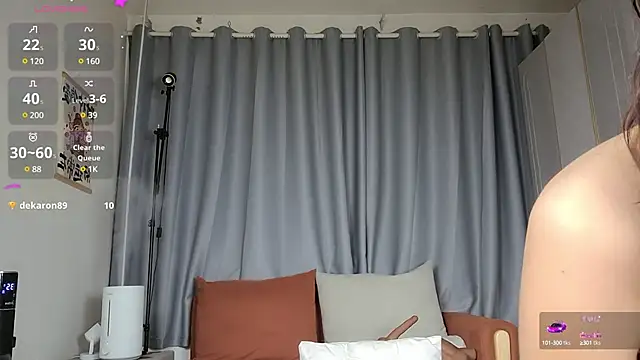 Snapshot of Youth3_ chatting on January 18, 2025, 1:29 pm Youth3 online show from January 18, 2025, 1:29 pm