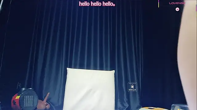 Snapshot of Youth3_ chatting on November 2, 2025, 1:02 pm Youth3 online show from November 2, 2025, 1:02 pm