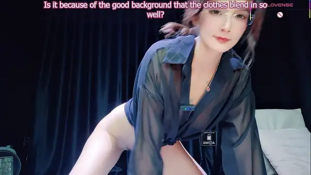 Snapshot of Youth3_ chatting on November 11, 2025, 2:50 pm Youth3 online show from November 11, 2025, 2:50 pm