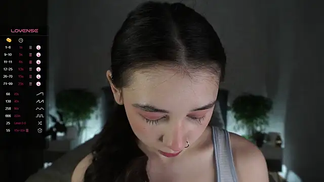 AislyEmbury online show from February 15, 2025, 7:06 pm