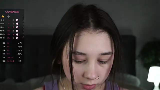 AislyEmbury online show from March 9, 2025, 1:25 am