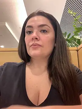 Snapshot of Sophie_Eaton chatting on September 12, 2025, 7:58 pm Sophie Eaton online show from September 12, 2025, 7:58 pm