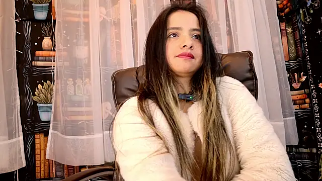 julietta   jackson online show from May 13, 2026, 8:27 pm
