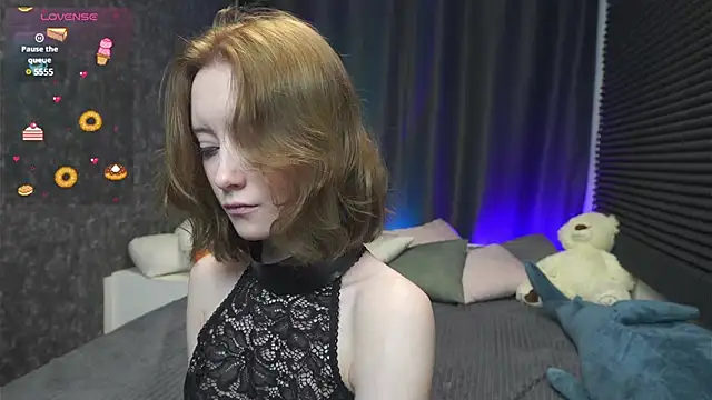 Snapshot of MonicaPerryy chatting on March 1, 2025, 9:15 pm MonicaPerryy online show from March 1, 2025, 9:15 pm