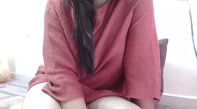 ANANYA-TIWARI online show from February 13, 2025, 8:55 pm