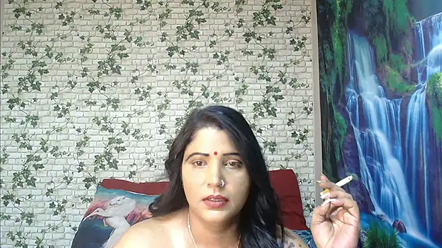 Snapshot of XIndianintimacy chatting on March 7, 2025, 7:27 pm XIndianintimacy online show from March 7, 2025, 7:27 pm