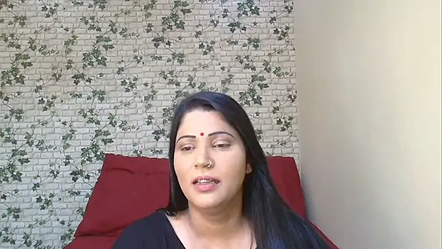 Snapshot of XIndianintimacy chatting on October 31, 2025, 6:42 pm XIndianintimacy online show from October 31, 2025, 6:42 pm