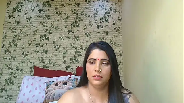 XIndianintimacy online show from June 1, 2026, 9:38 pm