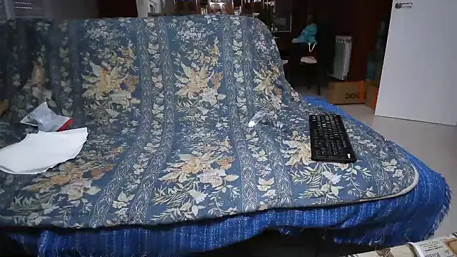 Snapshot of maduroguapo chatting on December 4, 2024, 4:49 pm maduroguapo online show from December 4, 2024, 4:49 pm