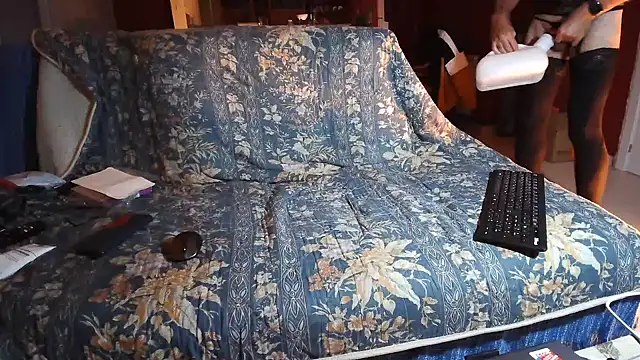 Snapshot of maduroguapo chatting on December 17, 2024, 10:22 pm maduroguapo online show from December 17, 2024, 10:22 pm