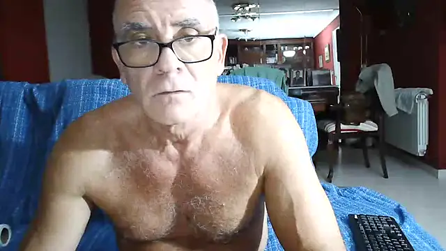 Snapshot of maduroguapo chatting on September 14, 2025, 9:14 pm maduroguapo online show from September 14, 2025, 9:14 pm