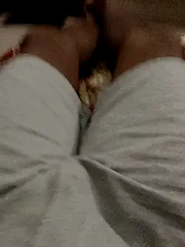 lovablesam online show from March 3, 2025, 9:05 pm