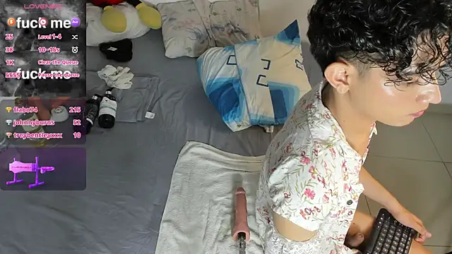 Snapshot of Benjamin_Buster chatting on March 16, 2025, 8:54 am Benjamin Buster online show from March 16, 2025, 8:54 am