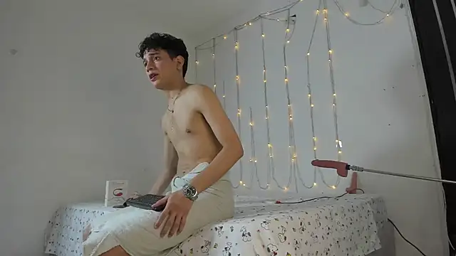 Snapshot of Benjamin_Buster chatting on November 9, 2025, 11:08 am Benjamin Buster online show from November 9, 2025, 11:08 am