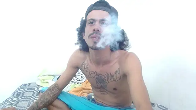 damian bottom bigcock online show from December 14, 2024, 4:09 pm