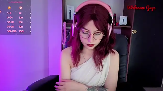 Celeste Ford 18 online show from April 7, 2026, 12:22 am