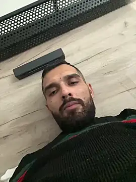 sisi1992 online show from March 10, 2025, 10:59 am