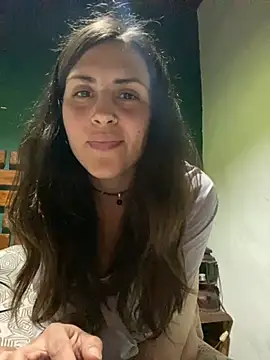 Snapshot of isadelasestrellas chatting on October 8, 2025, 12:52 am isadelasestrellas online show from October 8, 2025, 12:52 am