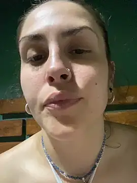 Snapshot of isadelasestrellas chatting on November 27, 2025, 3:08 am isadelasestrellas online show from November 27, 2025, 3:08 am